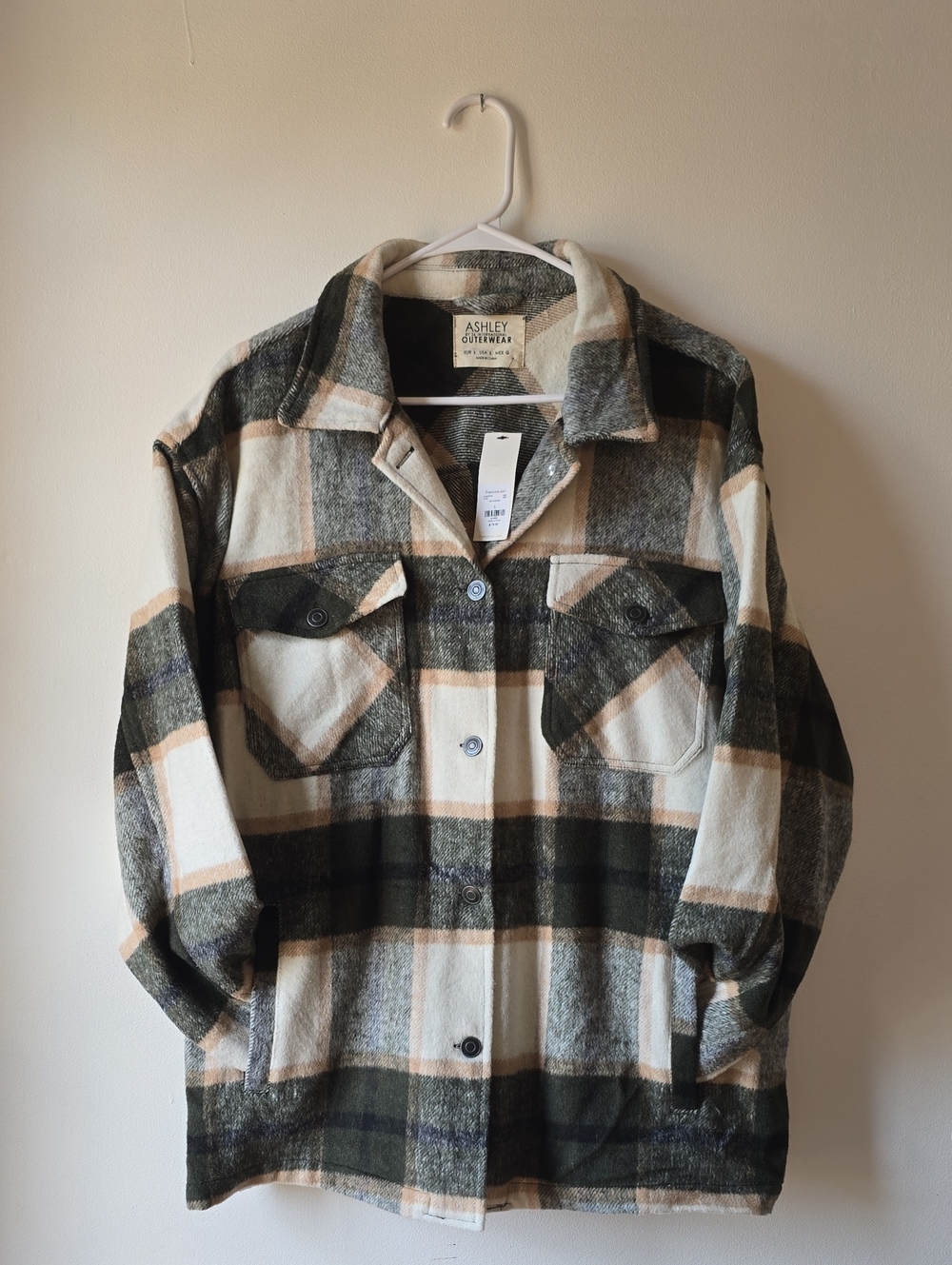 Women’s Plaid Shacket Jacket in Cream & Green